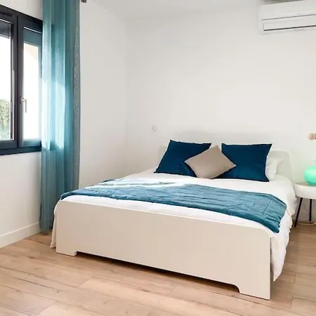 Apartment Dans Un Mas Provencal